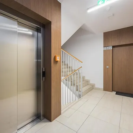 Praga Jagiellonska Comfort Studio Warsaw Exterior photo